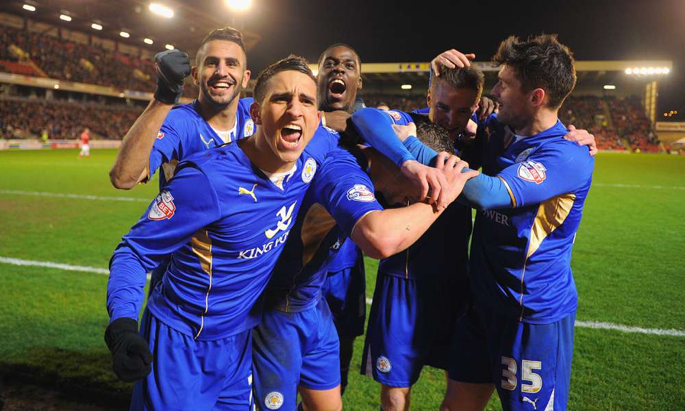 中始终占据 中始终占据